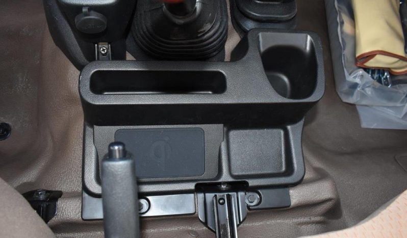 TOYOTA LAND CRUISER 79 SINGLE CAB PICKUP LX- E  V6 4.0L full