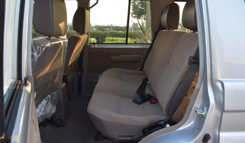 TOYOTA LANDCRUISER 76 HARDTOP DLX full