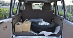 TOYOTA LANDCRUISER 76 HARDTOP DLX