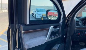 Armoured vehicle full