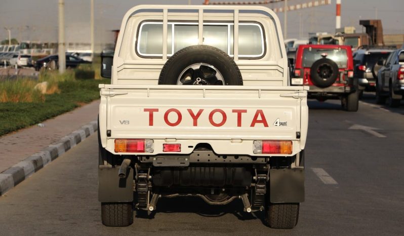 2024 TOYOTA LC79 DC 4.5L V8 DIESEL PICKUP full